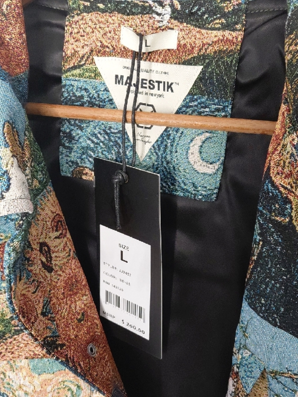 Vintage-Inspired Tapestry Bomber Jacket in Multi-Color - Picture 7 of 9